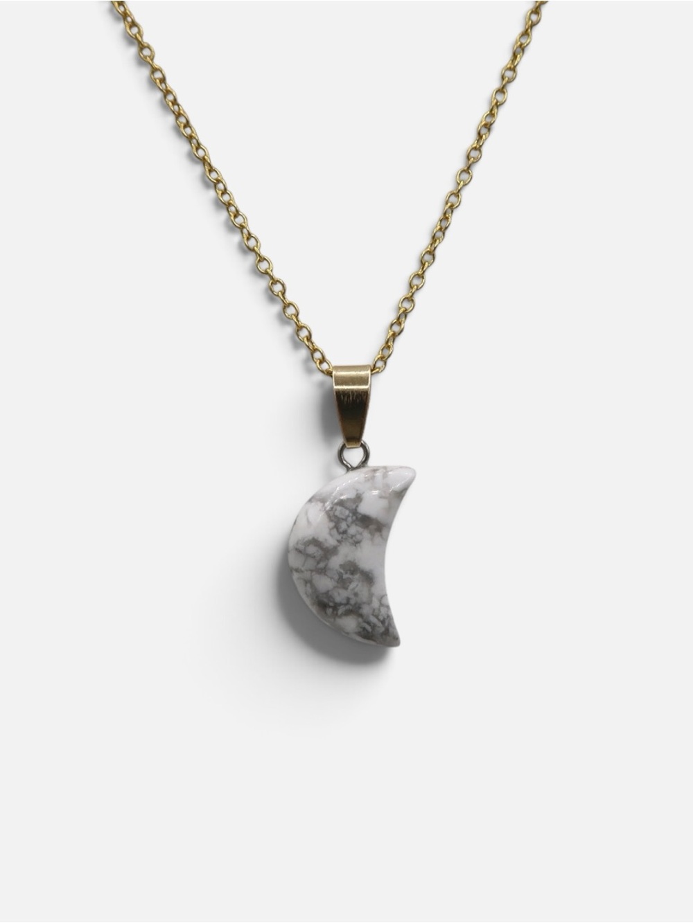 HOWLITE MOON NECKLACE (GOLD)